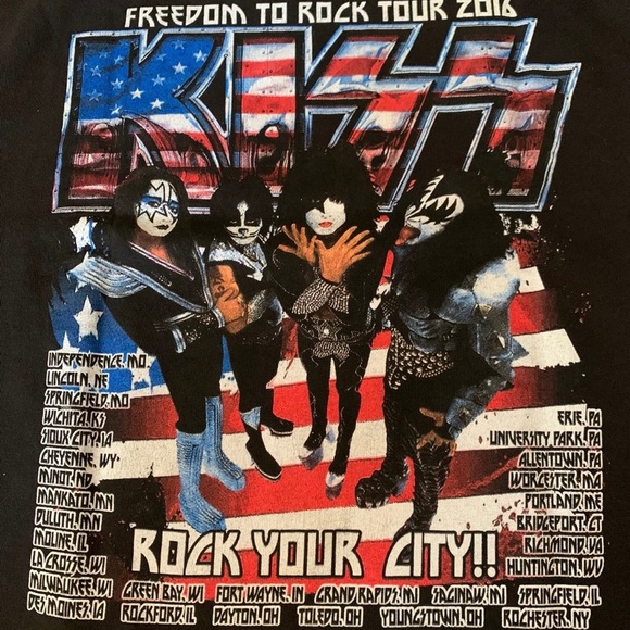 Kiss “rock your city freedom to rock tour - Picture 6 of 9